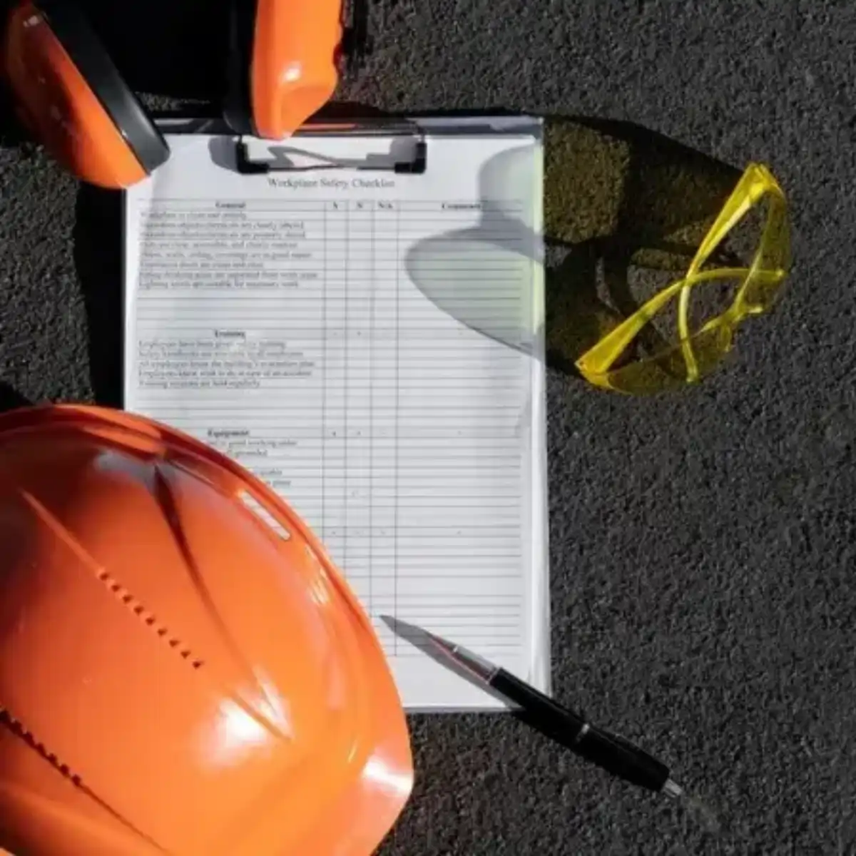 Inspeção NR-12 em Curitiba: Avaliação técnica para garantir segurança e conformidade de máquinas e equipamentos. Evite acidentes e multas!
